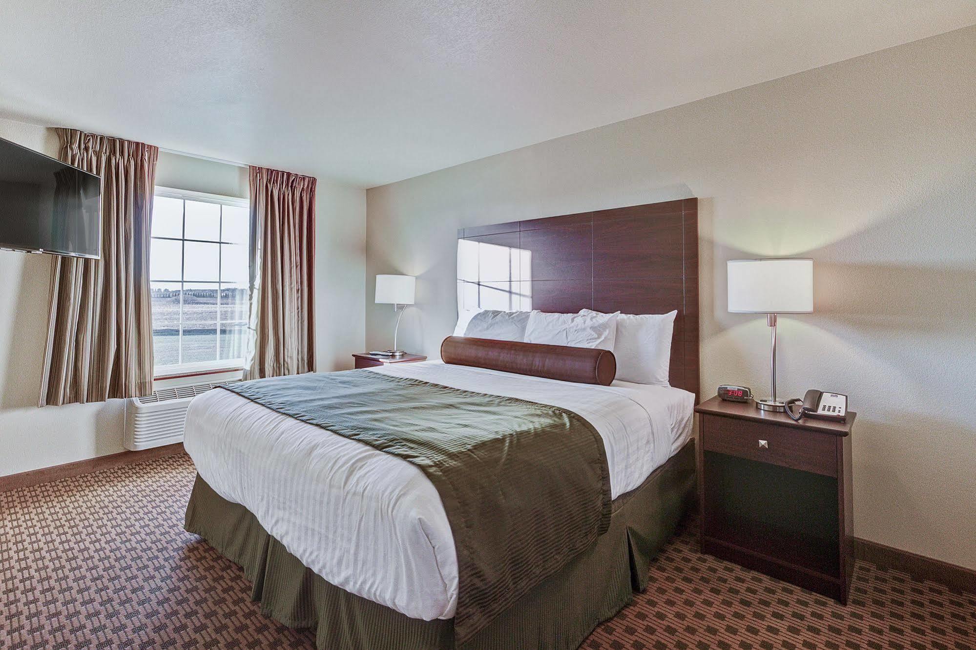 Cobblestone Hotel & Suites Pulaski/Green Bay Экстерьер фото