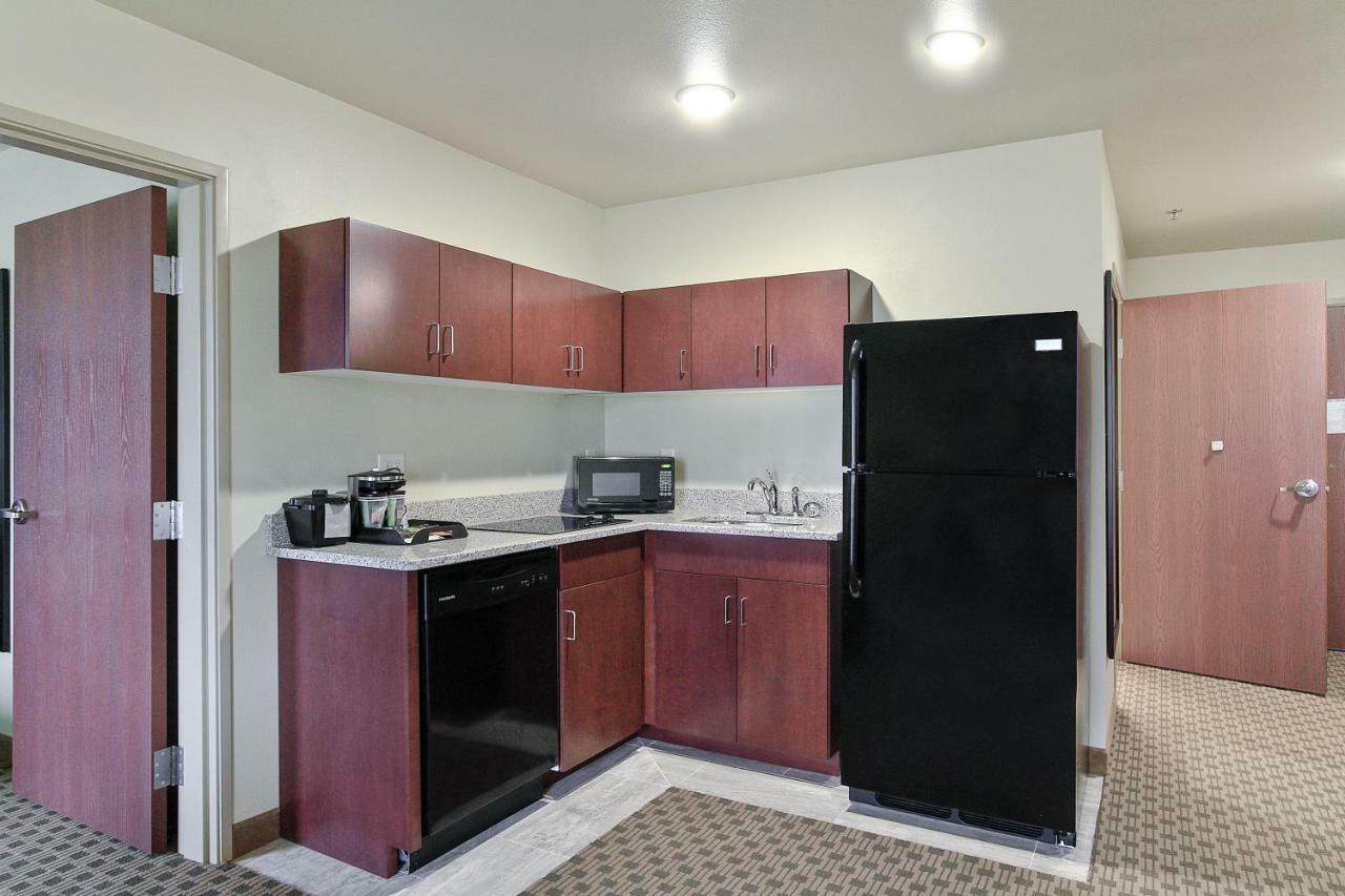 Cobblestone Hotel & Suites Pulaski/Green Bay Экстерьер фото
